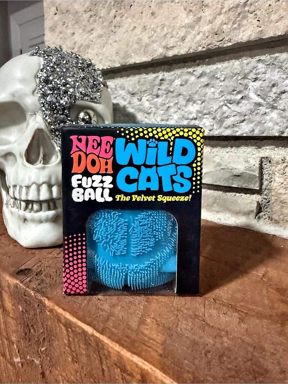 NeeDoh Fuzz Ball Cats Blue Fuzz Ball Cat Toy